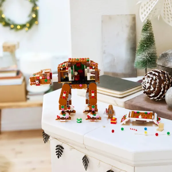 Конструктор LEGO Star Wars Пряниковий крокохід AT-AT (40806)