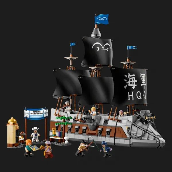 Конструктор LEGO One Piece Морський бойовий корабель Ґарпа (75646)
