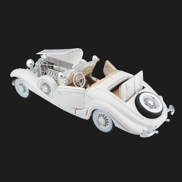 Автомодель Maisto 1936 Mercedes-Benz 500K Specialroadster, 1:18 (36055 white)
