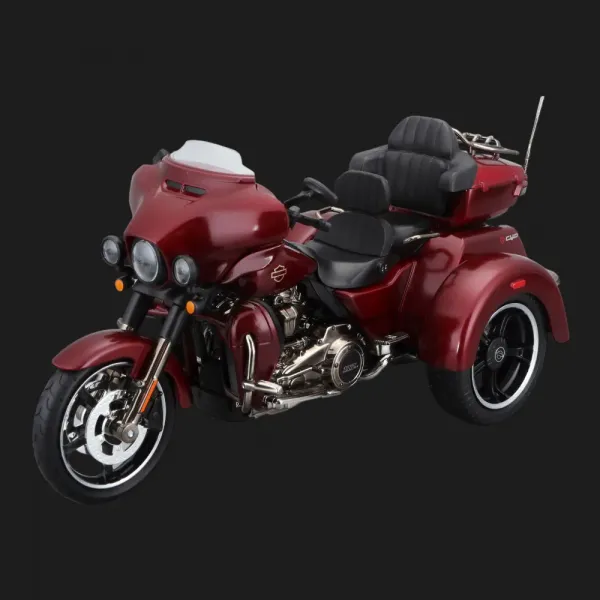 Мотоцикл Maisto Harley-Davidson Motorcycles 2021 CVO Tri Glide, 1:12 (32337 met. red)