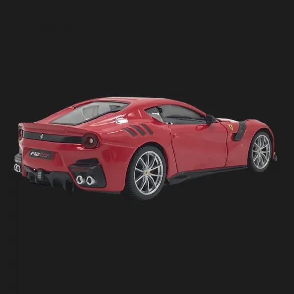 Автомодель Bburago — Ferrari F12Tdf в асортименті, 1:24 (Yellow, Red) (18-26021)