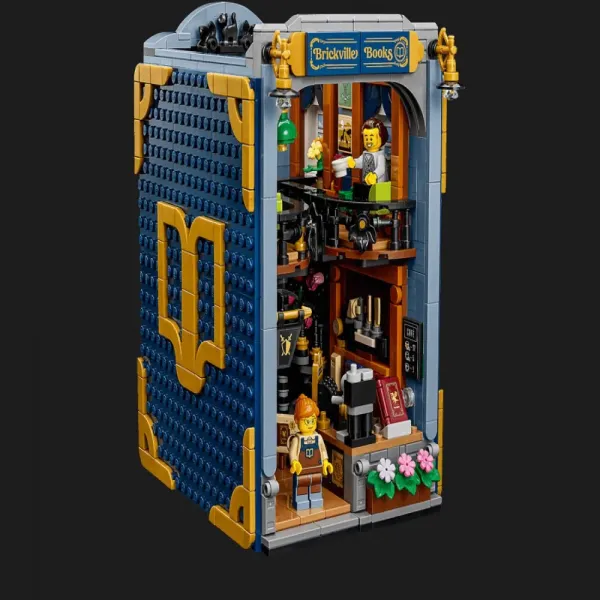 Конструктор LEGO Icons Книгарня: книжковий куточок (11379)